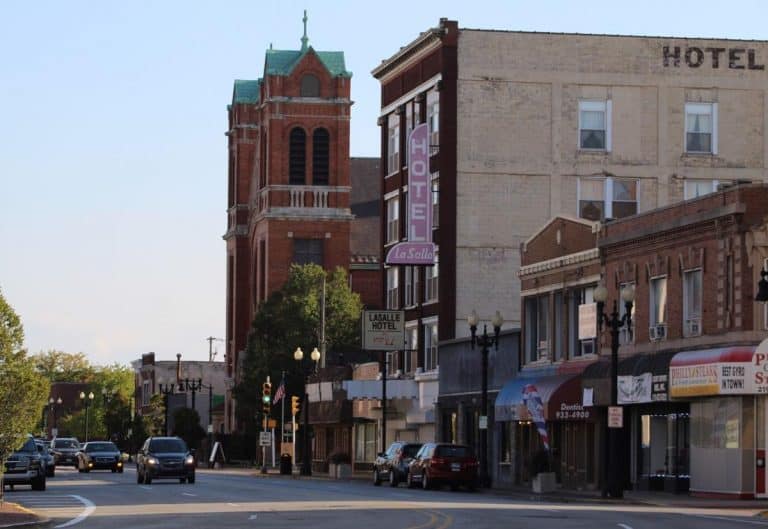 Airport Car Service Chicago O'hare To and From Hammond (IN)