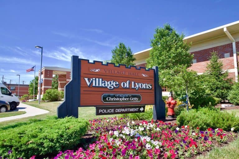 Car Service to Midway Airport MDW - Lyons (IL)