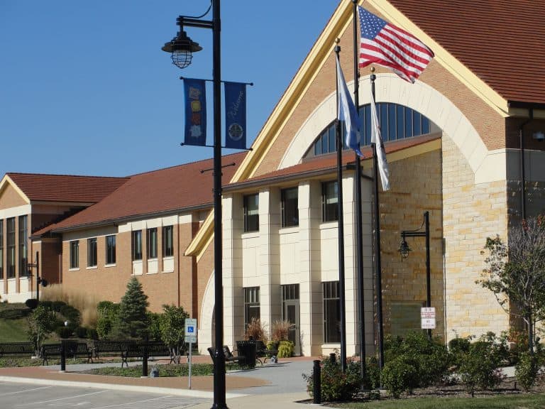 Car Service to Midway Airport MDW - Montgomery (IL)