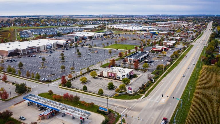 Car Service to Midway Airport MDW - Oswego (IL)