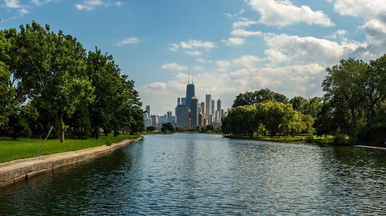 Car Service to Midway Airport MDW - Round Lake Beach (IL)