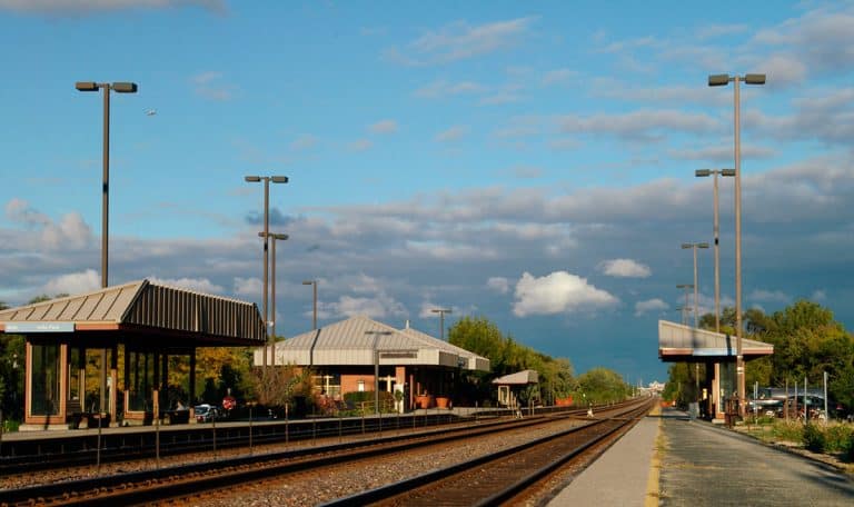 Car Service to Midway Airport MDW - Villa Park (IL)