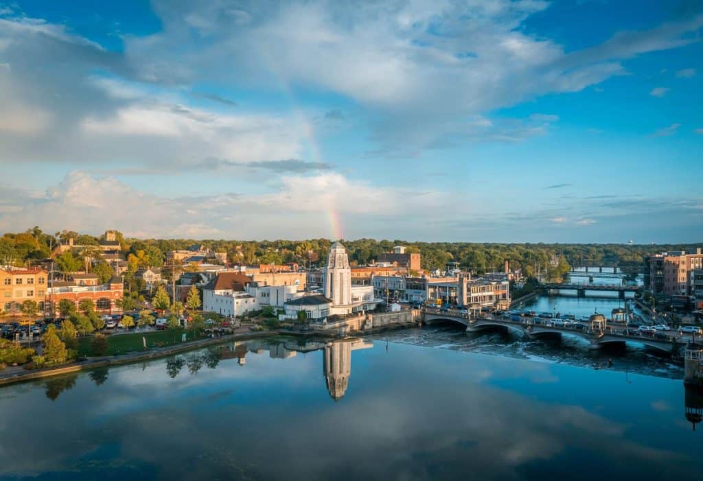 Sprinter Van Rental St. Charles Illinois | Eminent Limo Sprinter Van Rental St Charles Illinois