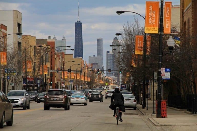 Airport Car Service Chicago Ohare to and from Ukrainian Village Chicago Illinois