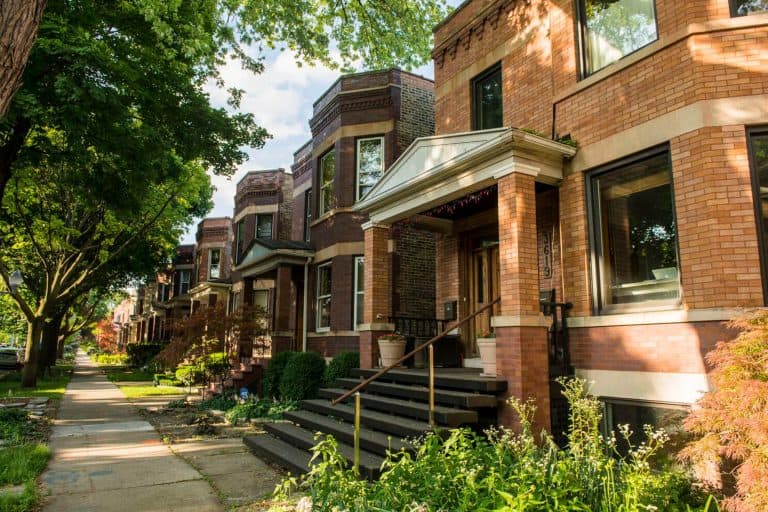 Car Service to Midway Airport MDW Roscoe Village Chicago Illinois
